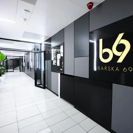 Native Barska 69 Apartamento