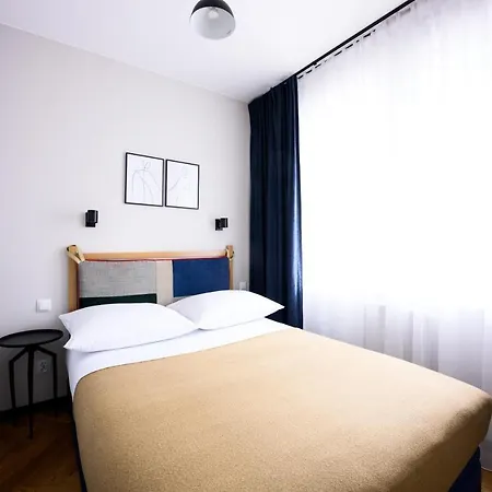 Native Barska 69 Apartamento *